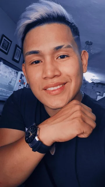 Photo of model @mrporongaa