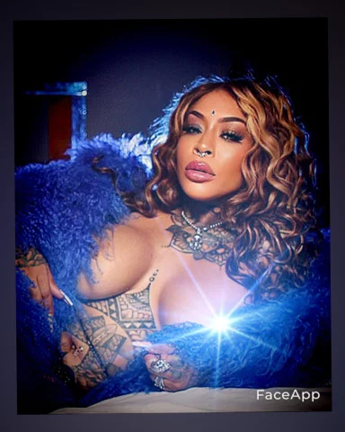 Photo of model @ms_secretdeesires