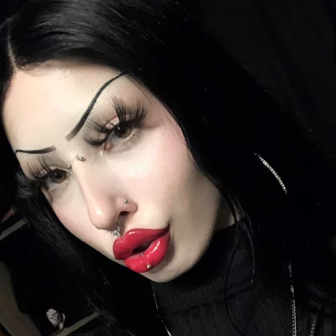 Photo of model @natalia-black