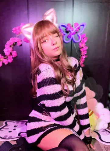 Photo of model @nekogurlof