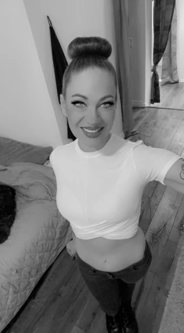 Photo of model @nessadelvino