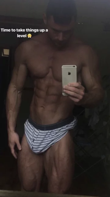 Photo of model @nialljohn