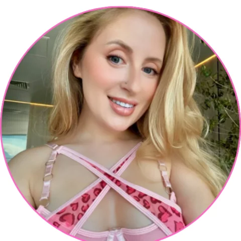 Photo of model @nightivy
