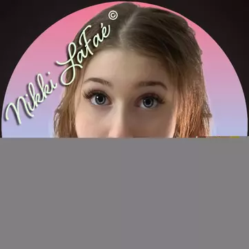 Photo of model @nikkilafae
