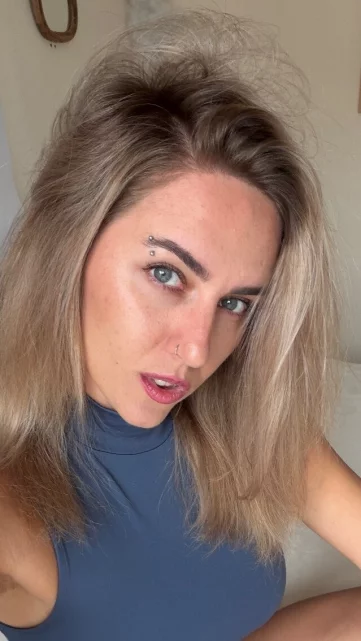 Photo of model @ninaberger