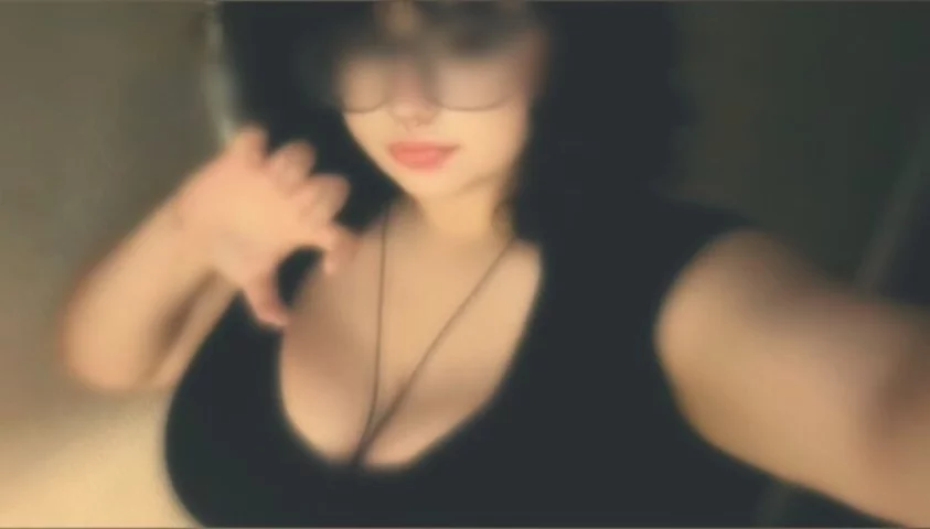 Photo of model @novatheenymph