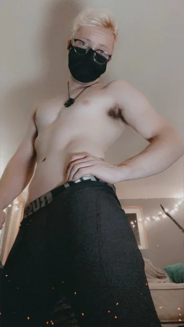 Photo of model @nsfw025