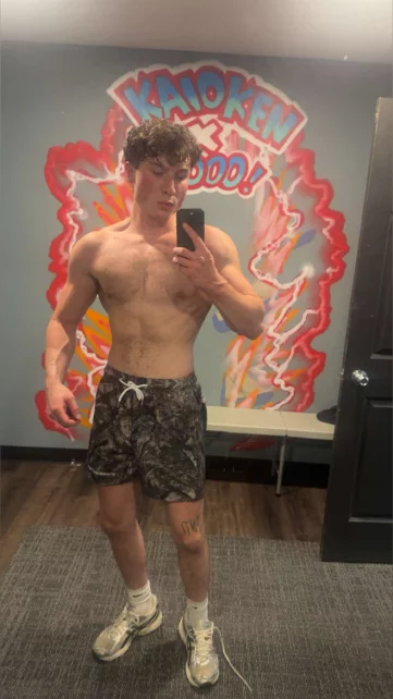 Photo of model @officialtommycash