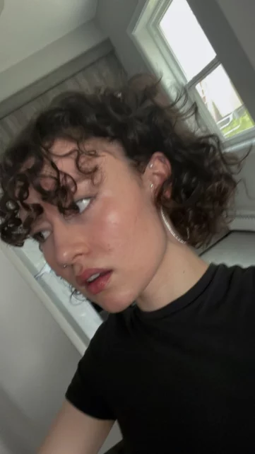Photo of model @olivia.xrayyed