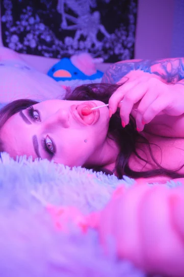 Photo of model @patootiepeaches