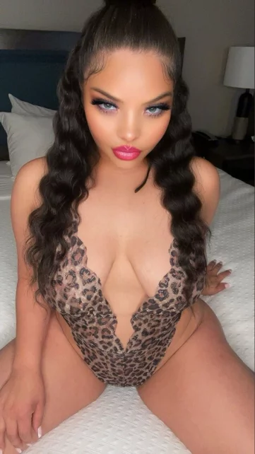 Photo of model @phatandjuicybox
