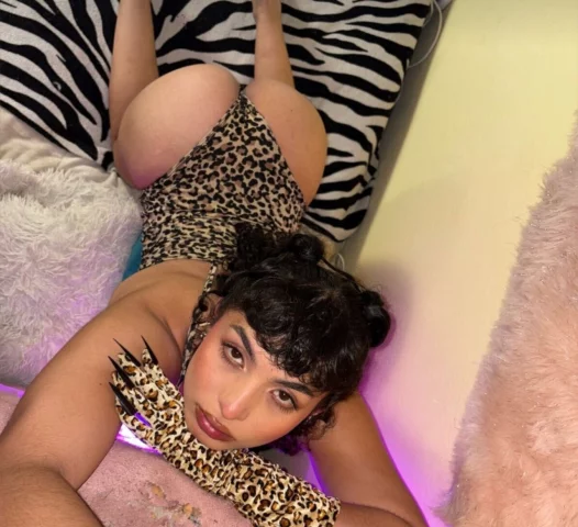 Photo of model @piafoxxxy