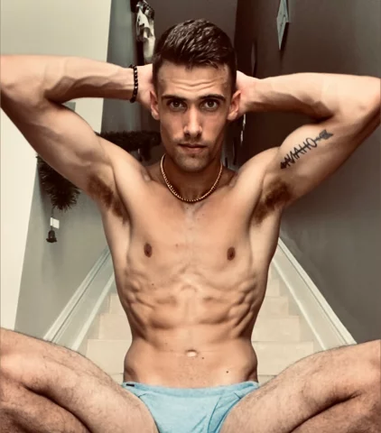 Photo of model @piercedbyjason