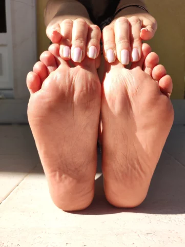 Photo of model @pikafeet2000