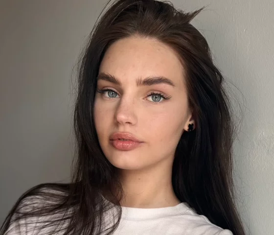 Photo of model @polinaart