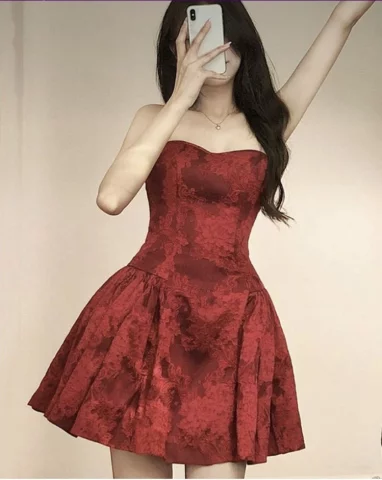 Photo of model @pretty-enthusiast