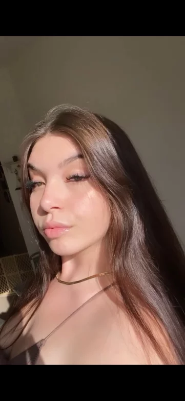 Photo of model @prettyasindii