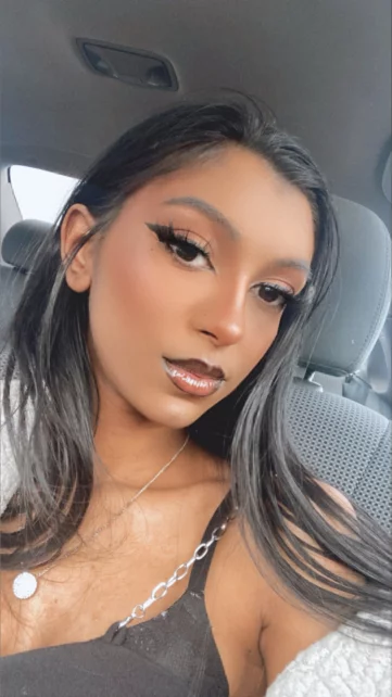 Photo of model @prettynessaaa