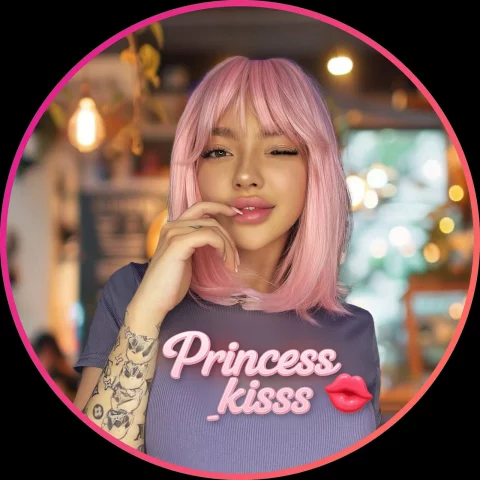 Photo of model @princess_kisss