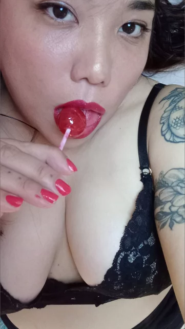 Photo of model @princesskitsune