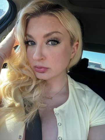Photo of model @princessleya