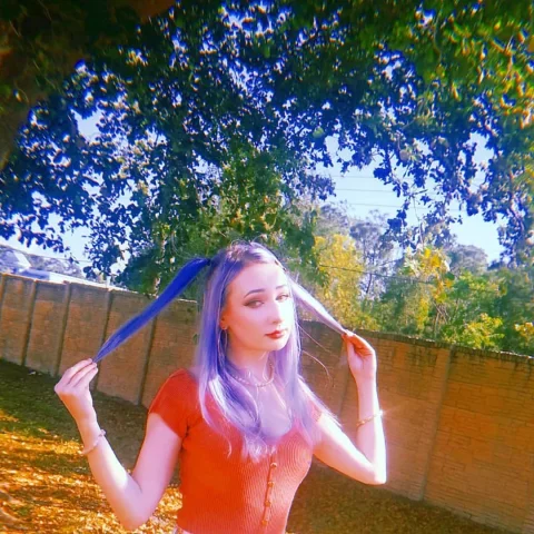 Photo of model @princessviolet22