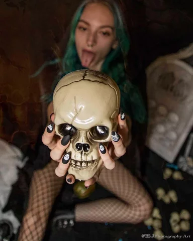 Photo of model @psilocybin_pixie