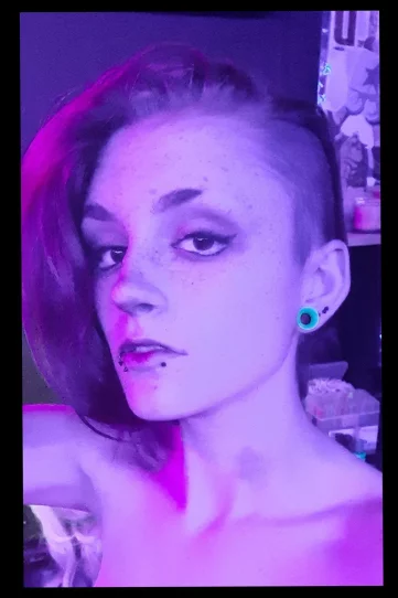 Photo of model @rainy-kitten