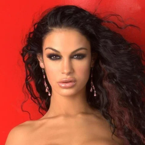 Photo of model @realangelinav