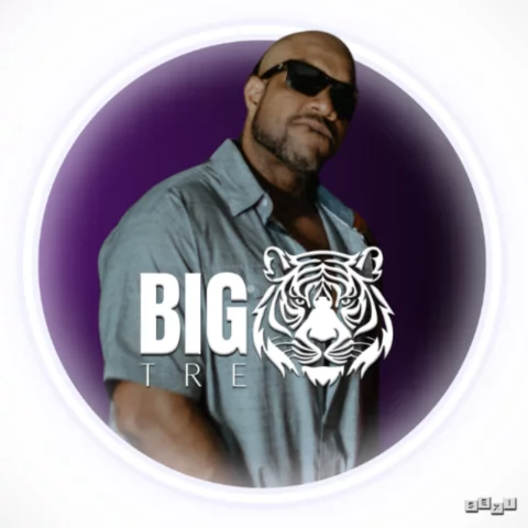 Photo of model @realbigtre
