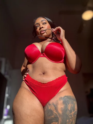Photo of model @realxoxo