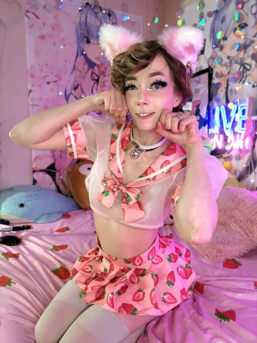 Photo of model @rileycyriis_vip