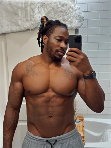 Photo of model @robpiperxxx