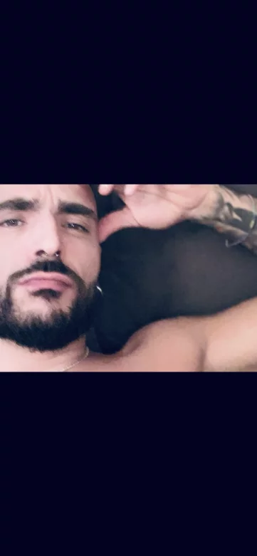 Photo of model @rodolfovalentino