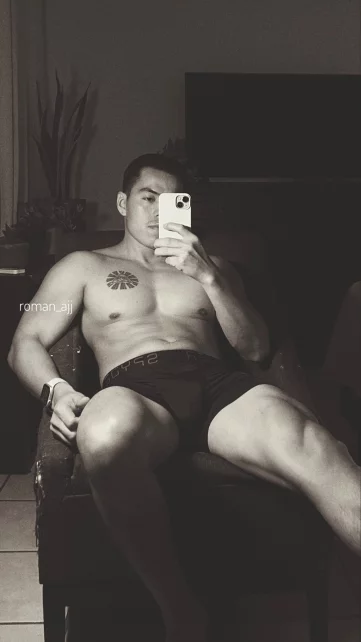 Photo of model @roman_ajj