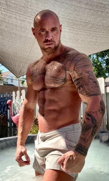 Photo of model @romanxxxfree