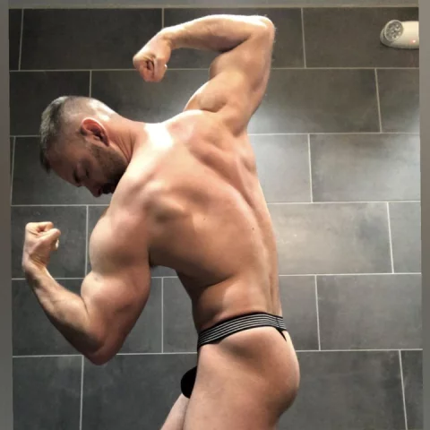 Photo of model @roninsteele