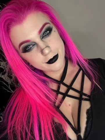 Photo of model @roxxidiamondfree