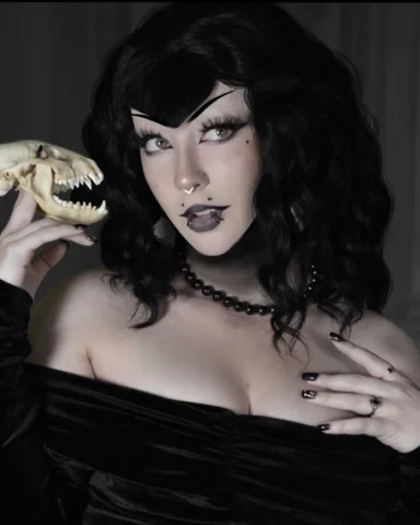Photo of model @saltyysirenfree