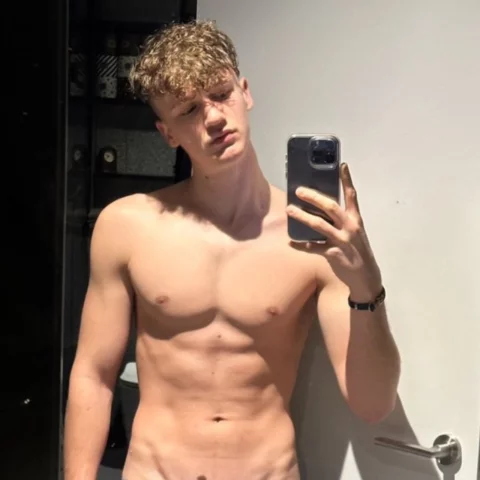 Photo of model @samosfree