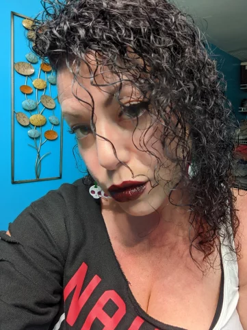 Photo of model @sexywnymilf