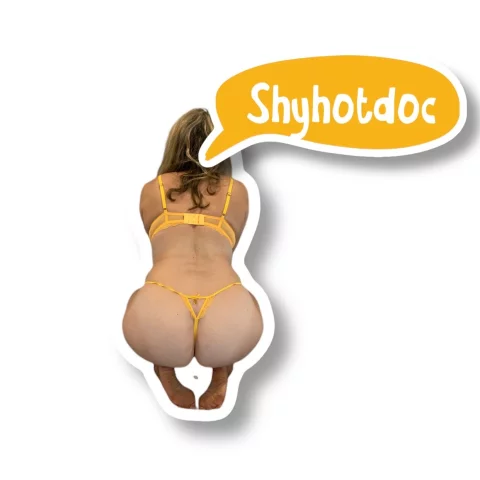 Photo of model @shydoc2