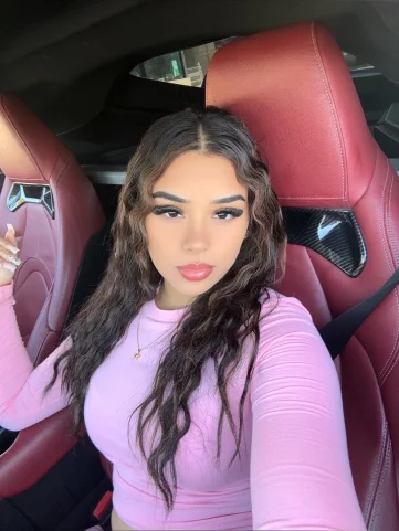 Photo of model @sincerelyserenityy