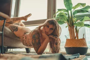 Photo of model @sinnabunny.premium
