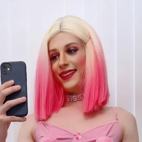Photo of model @sissyhaileydoll
