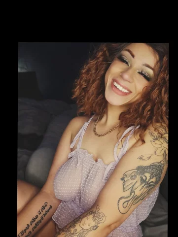 Photo of model @sixfeetofbad