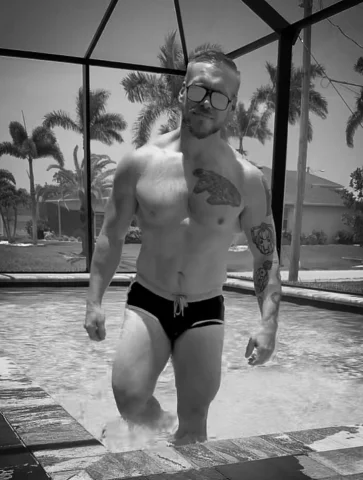 Photo of model @skipstheyetifree