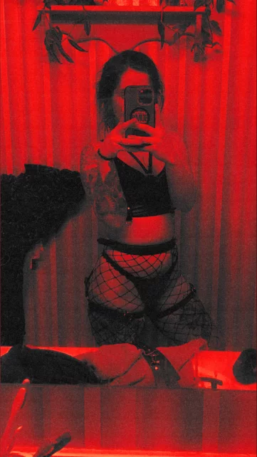 Photo of model @slimthick95