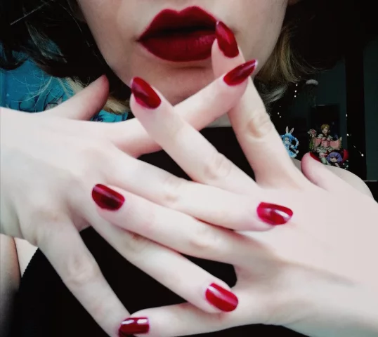 Photo of model @smolhoneybunny