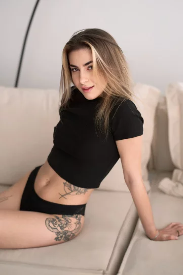 Photo of model @sofi_rebel